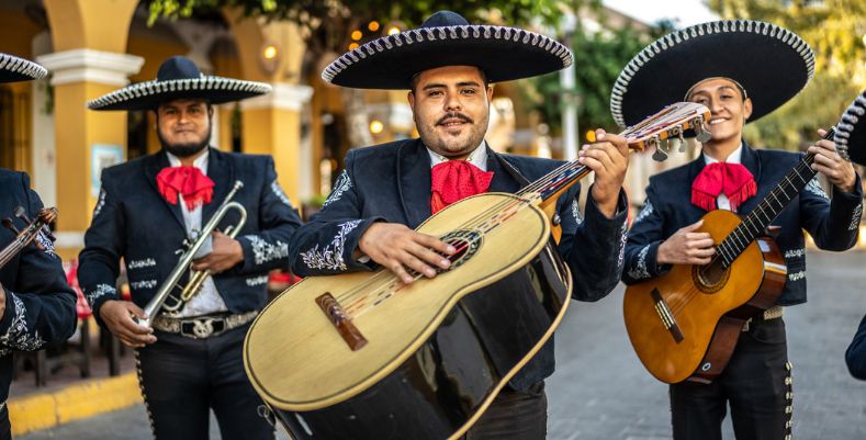 Best time to visit Mexico to see Mariachis.