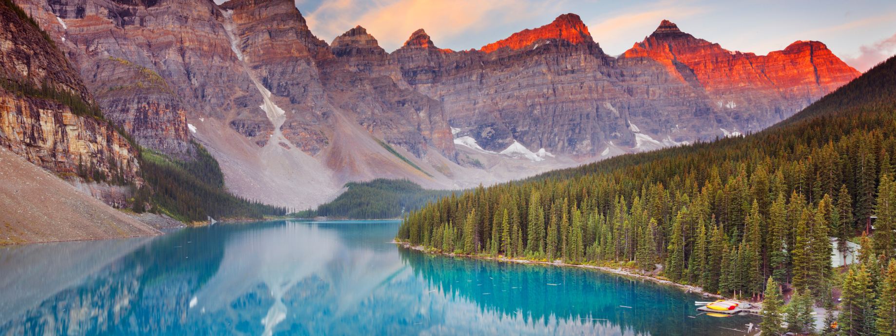 Lake and mountain view at Banff National Park for travel insurance for Canada